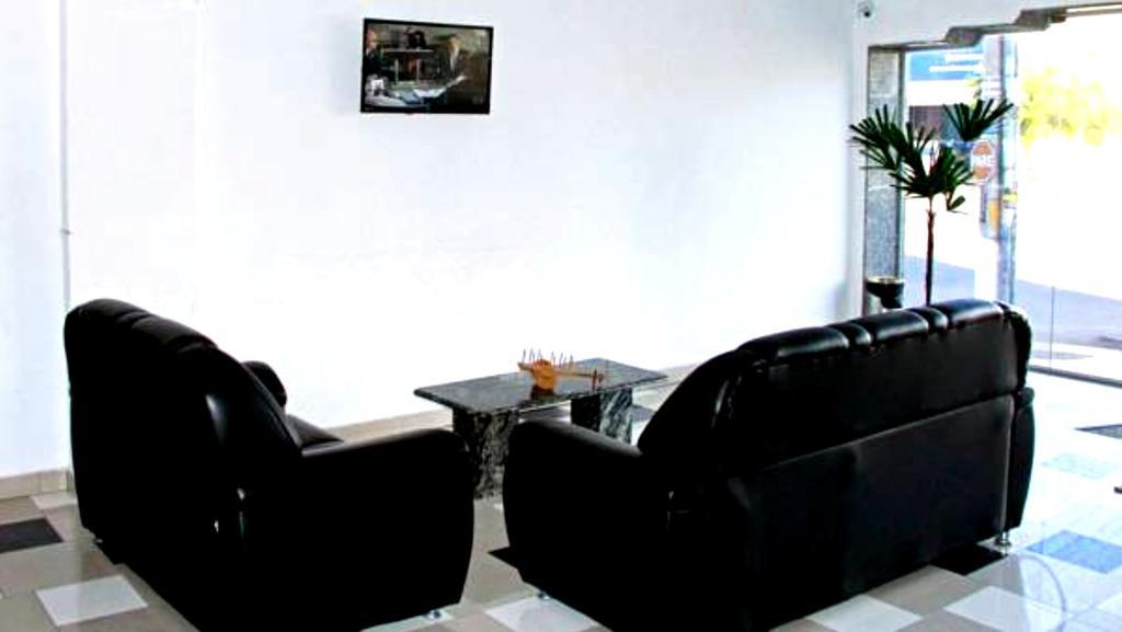 Gutemberg Plaza Hotel Nova Serrana Luaran gambar